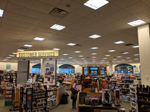Book Store «Barnes & Noble», reviews and photos, 5141 Peachtree Pkwy, Norcross, GA 30092, USA