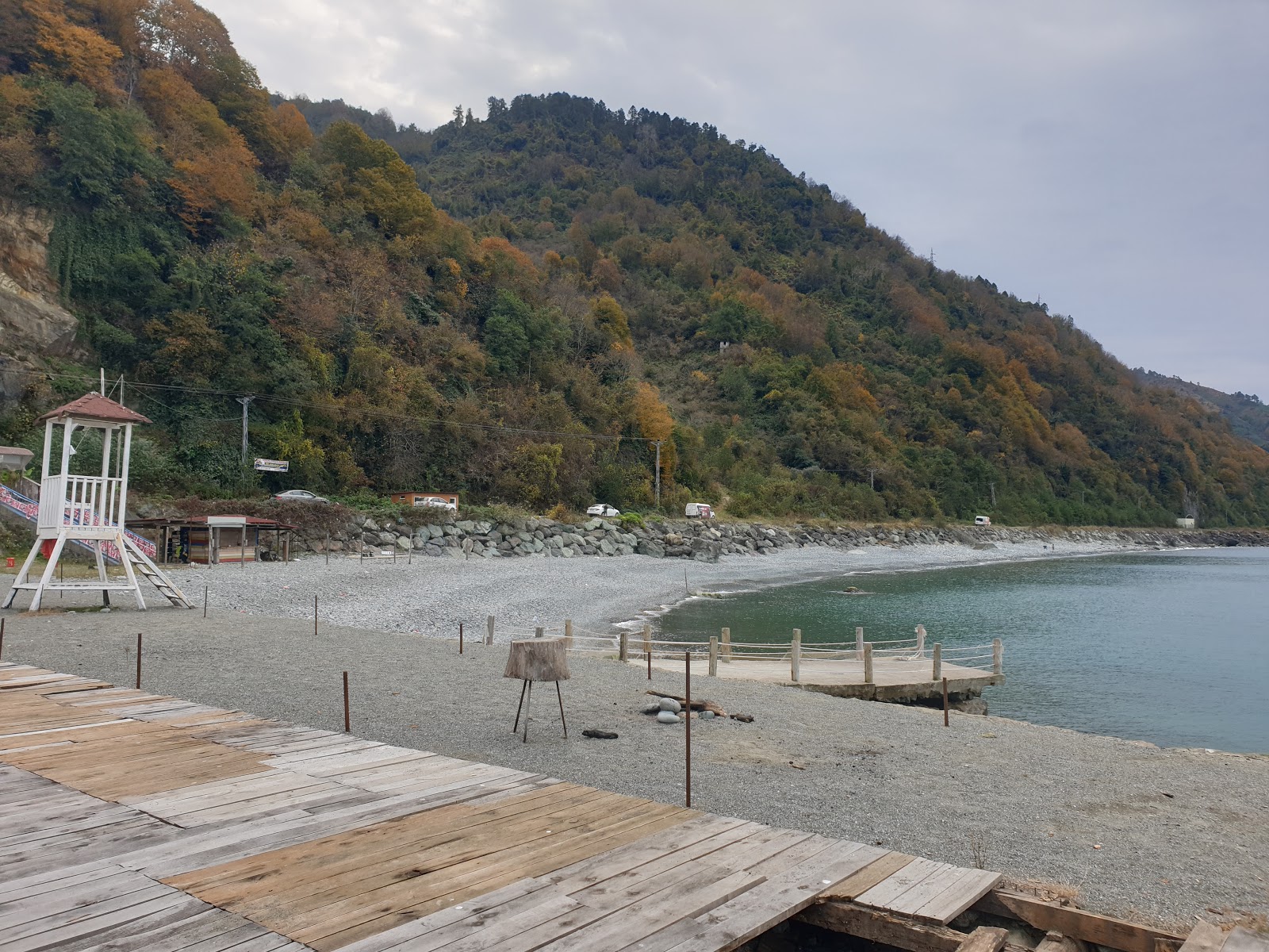 Fotografie cu Arhavi Belediye Plaji zonă de stațiune de pe plajă
