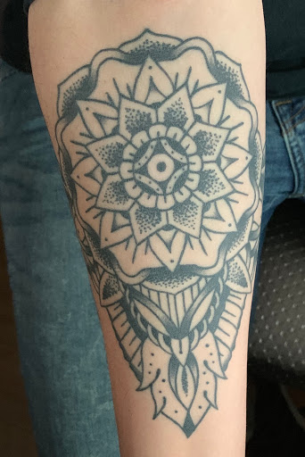 Tattoo Shop «Two Headed Dog Tattoo Studio», reviews and photos, 189 Changebridge Rd #3, Montville, NJ 07045, USA