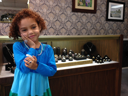 Jewelry Designer «The Jewelry Store», reviews and photos, 3601 E 29th St, Bryan, TX 77802, USA