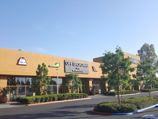 Shoe Store «Off Broadway Shoe Warehouse», reviews and photos, 13400 Jamboree Rd, Irvine, CA 92602, USA