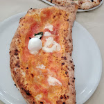 Photo n°2 de l'avis de Ciro.i fait le 14/02/2023 à 13:00 sur le  Bella Figliola Napoli - Pizzerie di Fuorigrotta - Pizzeria Bella Figliola Napoli à Naples