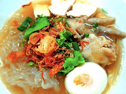 ก๋วยจั๊บญวนอุบล โลตัสบางนา