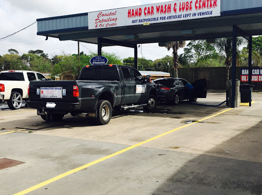 Coastal Detailing & Oil Center en Alvin