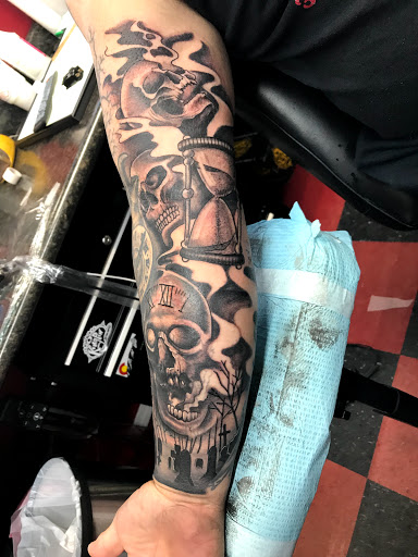Explore lion family tattoo ideas, creative tattoo ideas in Fort Smith, available at Southtown Tattoo & Body Piercing Studio
