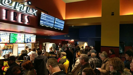 Movie Theater «Phoenix Theatres», reviews and photos, 17310 N Laurel Park Dr, Livonia, MI 48152, USA