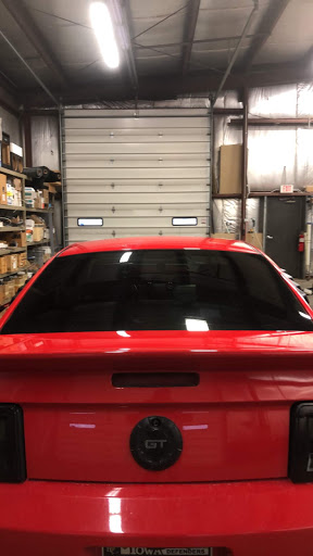 Car Stereo Store «Automotive Electronics», reviews and photos, 1928 51st St NE, Cedar Rapids, IA 52402, USA