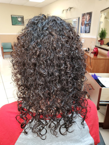 Beauty Salon «Estrellita Beauty Salon», reviews and photos, 1016 N Dallas Ave, Lancaster, TX 75146, USA