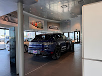 D-Patrick Porsche - Photo 9 - Car repair in Evansville, IN, Evansville
