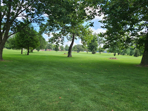 Golf Course «Tipton Municipal Golf Course», reviews and photos, 2211 Golf Course Rd, Tipton, IN 46072, USA