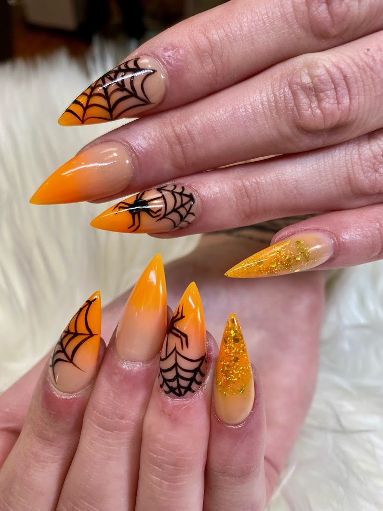 THE NAIL HIVE 80525