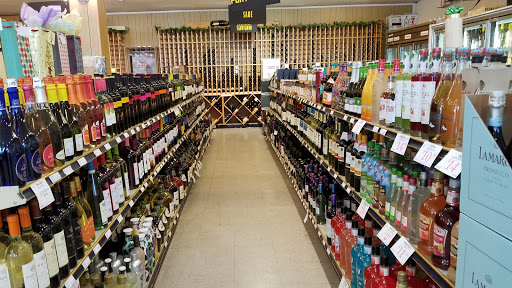 Liquor Store «Lake View Liquor», reviews and photos, 7826 Garland Rd, Dallas, TX 75218, USA