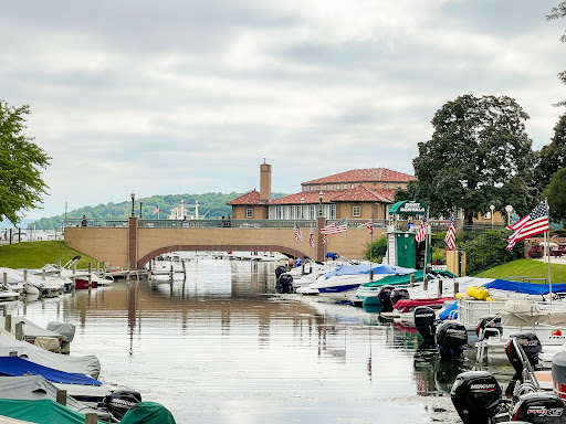 Chamber of Commerce «VISIT Lake Geneva», reviews and photos, 201 Wrigley Dr, Lake Geneva, WI 53147, USA
