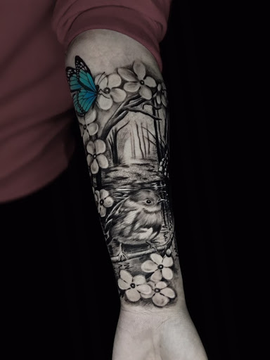 Explore lord of the ring tattoo ideas, creative tattoo ideas in Corona, available at Crop Circles Tattoo Studio