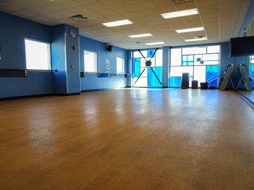 Gym «Genesis Health Clubs - Wichita Ice Center», reviews and photos, 505 W Maple St, Wichita, KS 67213, USA
