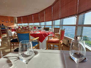 Photo n°89 de Le Belvédère - Restaurant Traditionnel Panoramique à Saint-Jouin-Bruneval ()