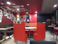 Atmosphère du Restaurant KFC Bayonne - n°9