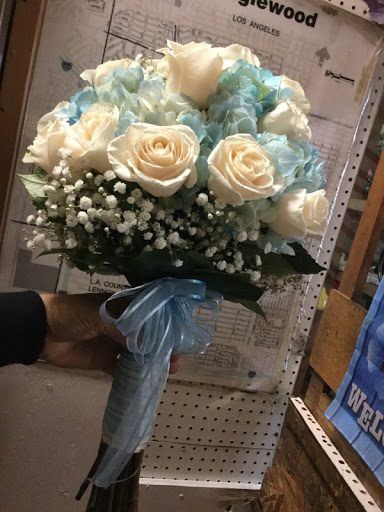 Florist «Daisy Flowers», reviews and photos, 600 W Arbor Vitae St, Inglewood, CA 90301, USA
