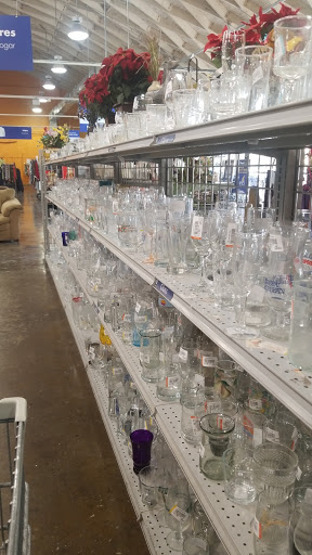 Thrift Store «Goodwill Store and Donation Center», reviews and photos, 3401 Fredericksburg Rd, San Antonio, TX 78201, USA