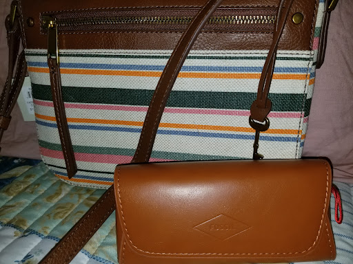 Watch Store «Fossil Store», reviews and photos, 400 South Wilson Road #1072, Sunbury, OH 43074, USA