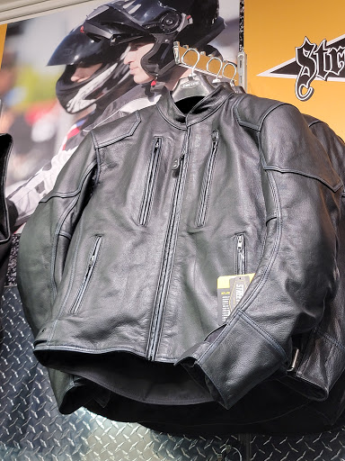 Motorcycle Parts Store «Cycle Gear», reviews and photos, 1326 El Camino Real, Redwood City, CA 94063, USA