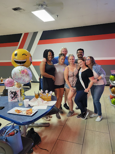 Bowling Alley «Brunswick Zone Kyrene Lanes», reviews and photos, 6225 W Chandler Blvd, Chandler, AZ 85226, USA