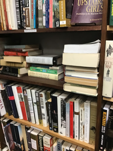 Book Store «The Bookshop in Lakewood», reviews and photos, 15721 Madison Ave, Lakewood, OH 44107, USA