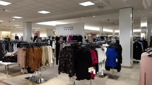 Department Store «Lord & Taylor», reviews and photos, 7 Backus Ave, Danbury, CT 06810, USA