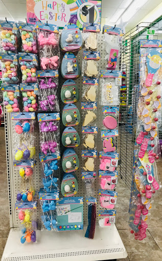 Dollar Store «Dollar Tree», reviews and photos, 5817 N Figueroa St, Highland Park, CA 90042, USA