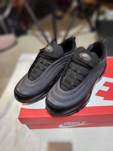 Shoe Store «Foot Locker», reviews and photos, 1100 N Wesleyan Blvd, Rocky Mount, NC 27804, USA