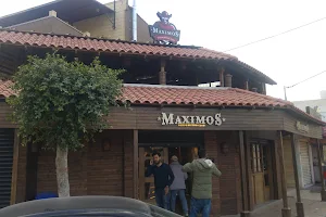 Resto Bistro Club MAXIMOS image