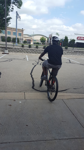 Bicycle Store «Trek Bicycle Store», reviews and photos, 1706 Eagan Rd, Madison, WI 53704, USA