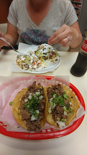 Grocery Store «La Mexicana Grocery Store», reviews and photos, 432 N Main St, West Bend, WI 53090, USA