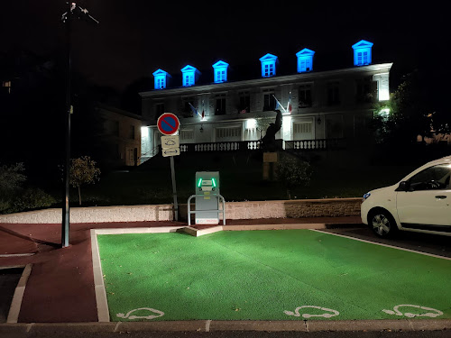 SEY ma borne Charging Station à Bougival