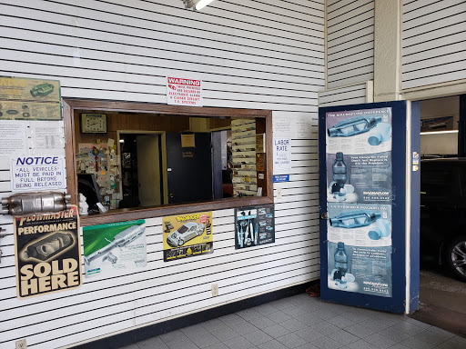Muffler Shop «Golden Auto», reviews and photos, 7360 Mission St, Daly City, CA 94014, USA