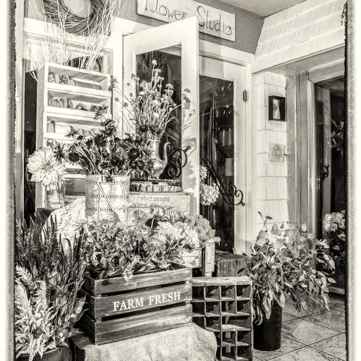 Leigh Florist, 400 Amherst Rd, Audubon, NJ 08106, USA, 