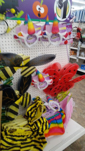 Dollar Store «Dollar Tree», reviews and photos, 14804 Olympic Dr, Clearlake, CA 95422, USA