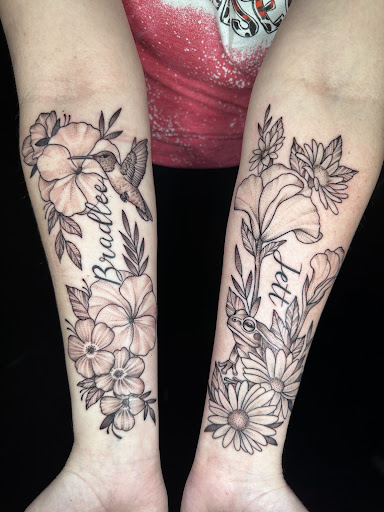 Explore ski tattoo ideas, creative tattoo ideas in Waxahachie, available at Satori Tattoo Collective