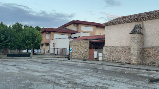 Escuela de Educación Infantil Municipal Ricarda Gonzalo de Liria Calle María Moliner, 1, 44300 Monreal del Campo, Teruel, España