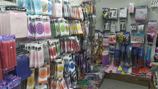 Wholesale Florist «Quality Wholesale Florist Supply», reviews and photos, 7074 NW 50th St, Miami, FL 33166, USA