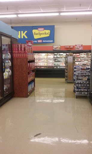 Supermarket «Giant Eagle Supermarket», reviews and photos, 5220 Mahoning Ave, Youngstown, OH 44515, USA