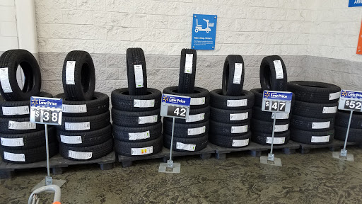 Department Store «Walmart Supercenter», reviews and photos, 9300 NW 77th Ave, Hialeah Gardens, FL 33016, USA