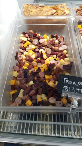 Butcher Shop «Blue Max Meats», reviews and photos, 9512 Canyon Rd E, Puyallup, WA 98371, USA