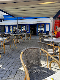 Atmosphère du Restaurant Le Van Gogh brasserie Pizzeria à Lourdes - n°6