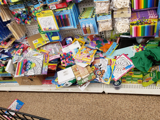 Dollar Store «Dollar Tree», reviews and photos, 135 Bloomfield Ave, Bloomfield, NJ 07003, USA