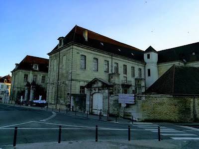 Hôpitaux du Jura - Site de Lons le Saunier à Lons-le-Saunier