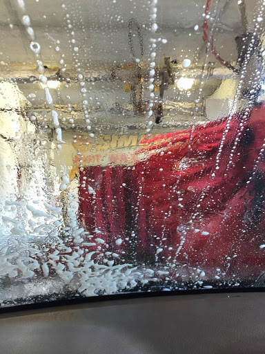 Car Wash «Clean Machine Car Wash», reviews and photos, 3218 W Irving Park Rd, Chicago, IL 60618, USA