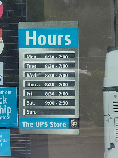 Shipping and Mailing Service «The UPS Store», reviews and photos, 430 E 162nd St, South Holland, IL 60473, USA