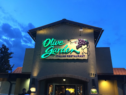 Olive Garden Italian Restaurant - 1555 Sand Lake Rd, Orlando, FL 32809