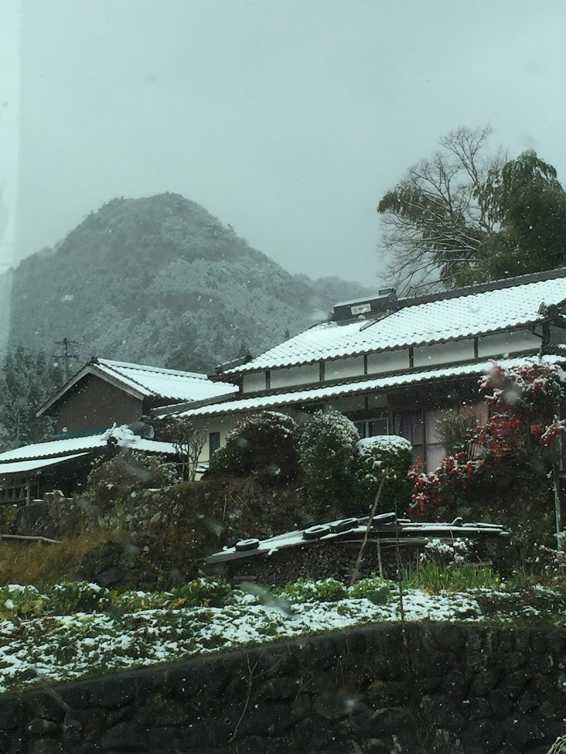 中摩殿畑山登山口